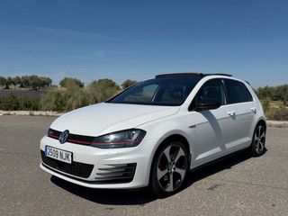 Volkswagen Golf GTI 2015 Mk7