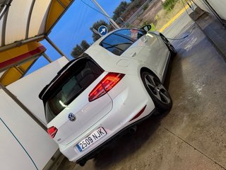 Volkswagen Golf GTI 2015 Mk7