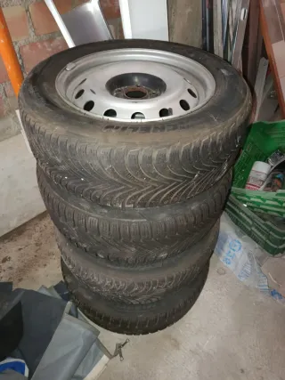 Neumáticos con llanta