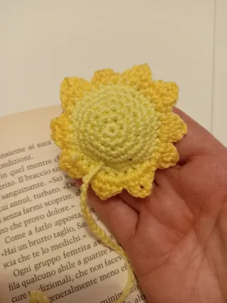 Segnalibro uncinetto Girasole