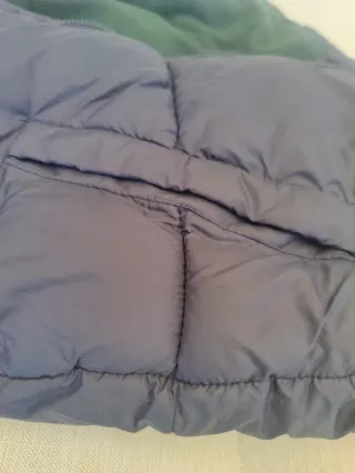 Abrigo Zara acolchado azul marino 18-24m