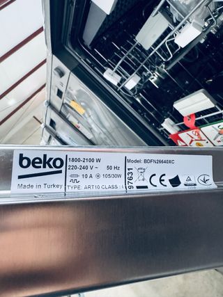 229.Lavavajillas Beko Inox Ancho 60 Nuevo Tara