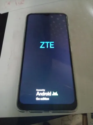 Teléfono azulmóvil negro