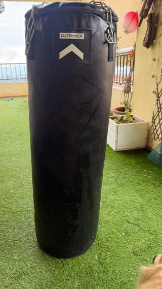 Saco de boxeo OUTSHOCK