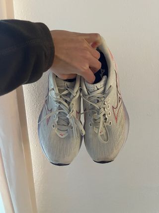 Mizuno Wave Rider 28 Rosa/Blanco