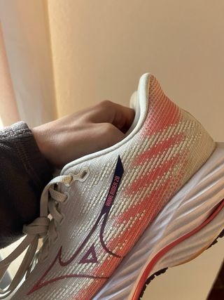 Mizuno Wave Rider 28 Rosa/Blanco