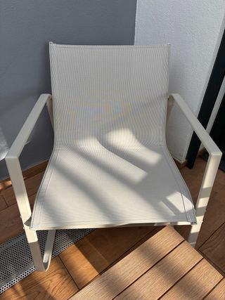 Conjunto jardín: banco y mesa