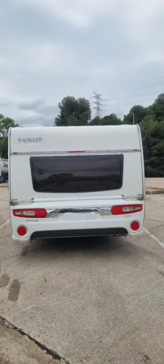 Caravana Fendt Platin 700