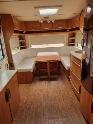 Caravana Fendt Platin 700