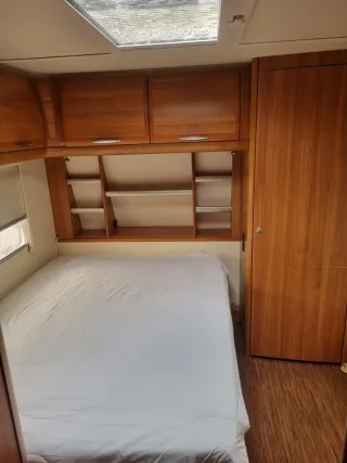 Caravana Fendt Platin 700