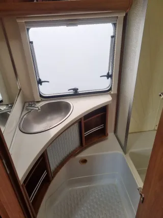 Caravana Fendt Platin 700