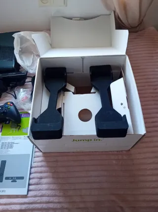 Xbox 360 Kinect 4GB + Juegos