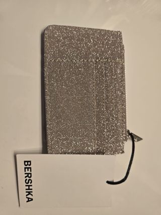 Billetera Bershka dorada y plateada