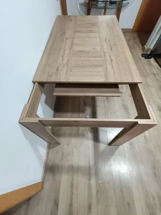 Mesa de comedor extensible