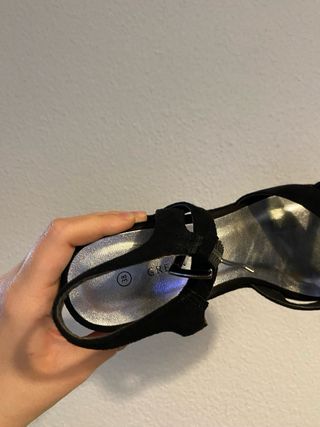 Sandalias de tacón negras