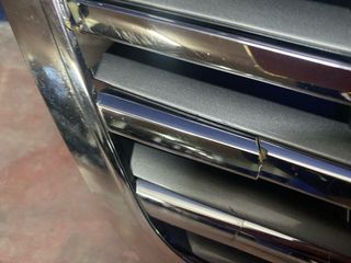 Parrilla delantera Mercedes Benz E W212