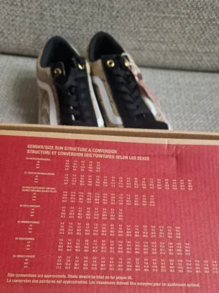 Zapatillas Vans Old Skool Piel Serpiente Talla 37