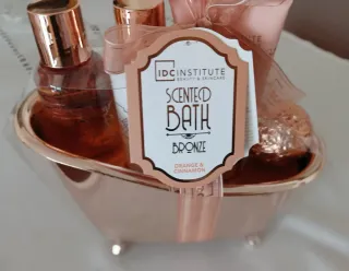 Estuche de baño IDC INSTITUTE