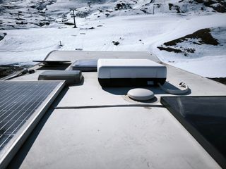 Autocaravana Capuchina Ford Transit 2000 125Cv