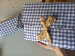 Funda tablet iPad cuadros vichy hecha a mano