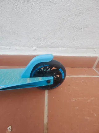 Patinete freestyle regulable hasta 100kg