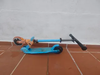 Patinete freestyle regulable hasta 100kg