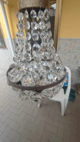 Lampadario stile impero cristalli