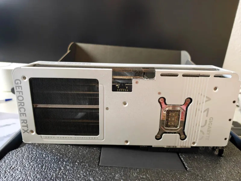 RTX 5070 Ti AERO OC - 16GB Blanca Gigabyte afbeelding 3