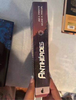 Antihéroes (Literatura Mágica) (Spanish Edition)