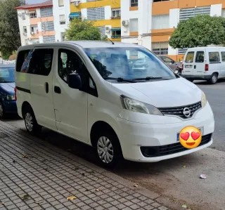 Nissan NV200 2012