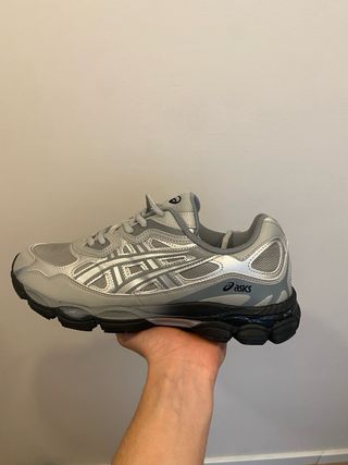 Asics Gel NYC Plata Nuevas