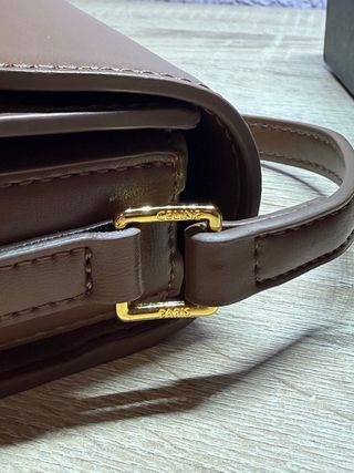 Bolso Celine Triomphe Marrón Dorado