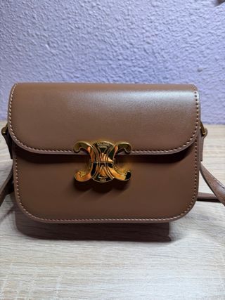 Bolso Celine Triomphe Marrón Dorado