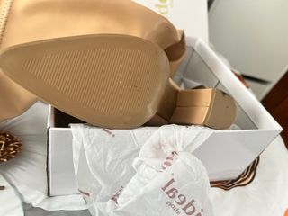 Botas altas tacón beige IDCOM SHOE