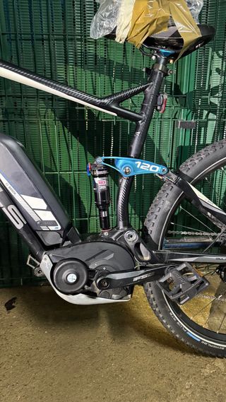 Bicicleta Eléctrica Montaña Blanca/Negra