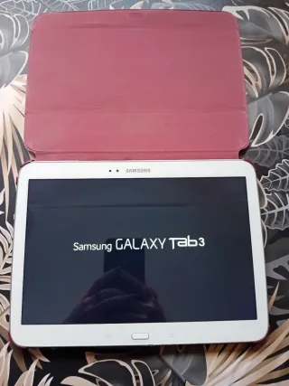 Samsung Galaxy Tab 3 Blanca + Funda