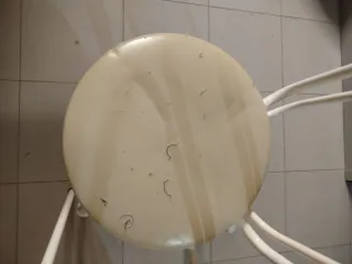 4 Sillas Metálicas Blancas