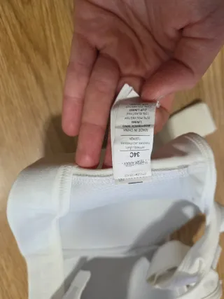 Sujetador deportivo Under Armour blanco