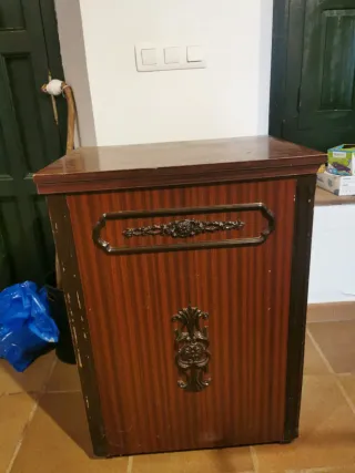 Máquina de coser Singer antigua