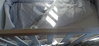 Cuna MICUNA blanca con estrellas