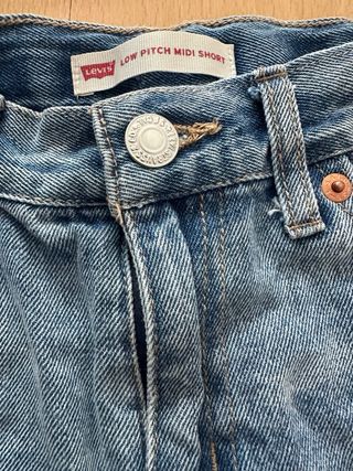 Levi's Low Pitch Midi Shorts Mujer Vaqueros