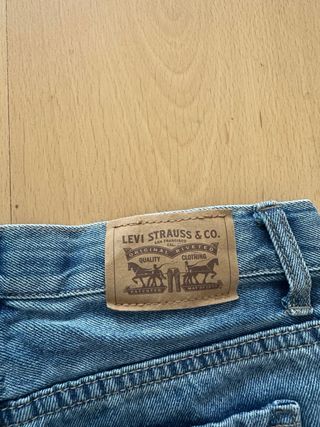 Levi's Low Pitch Midi Shorts Mujer Vaqueros