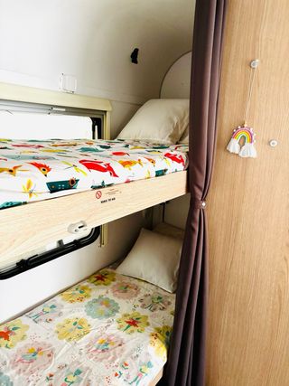 Caravana Adria Aviva 360 DK