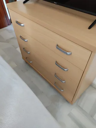 Cómoda de dormitorio