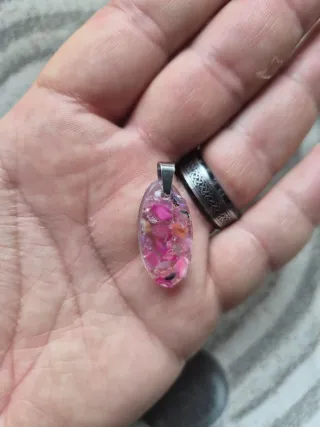 Joyeria-Colgante ópalo rosa artesanal