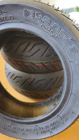 Rueda Cubierta CST 10x3-6 para patinete eléctrico