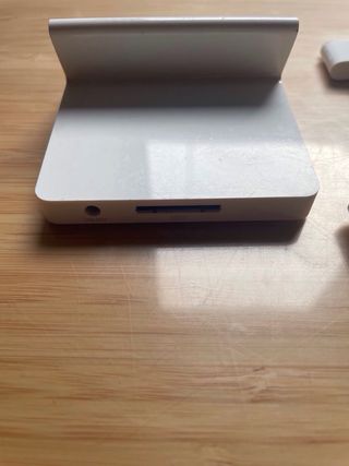 Base y Conversor HDMI para iPad Antiguo