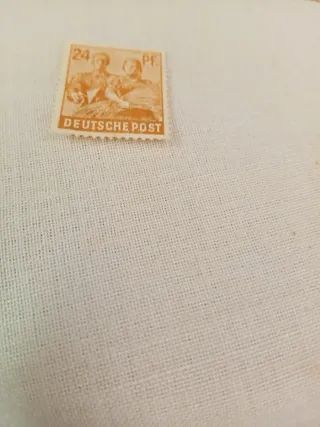 Francobollo Deutsche Post 24 Pf.