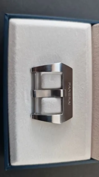 Fibbia ad ardiglione orologio Officine Panerai