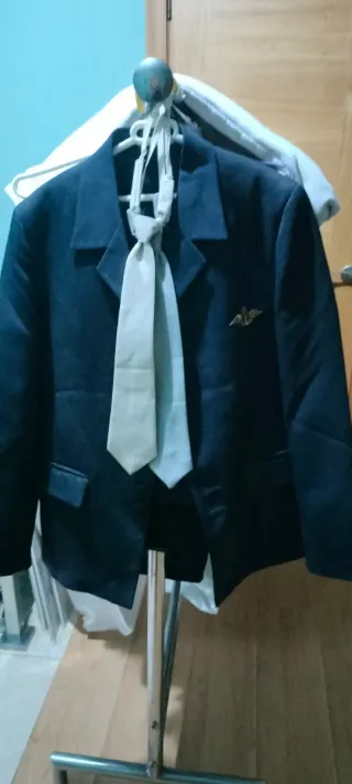 Traje comunión niño azul marino talla 12